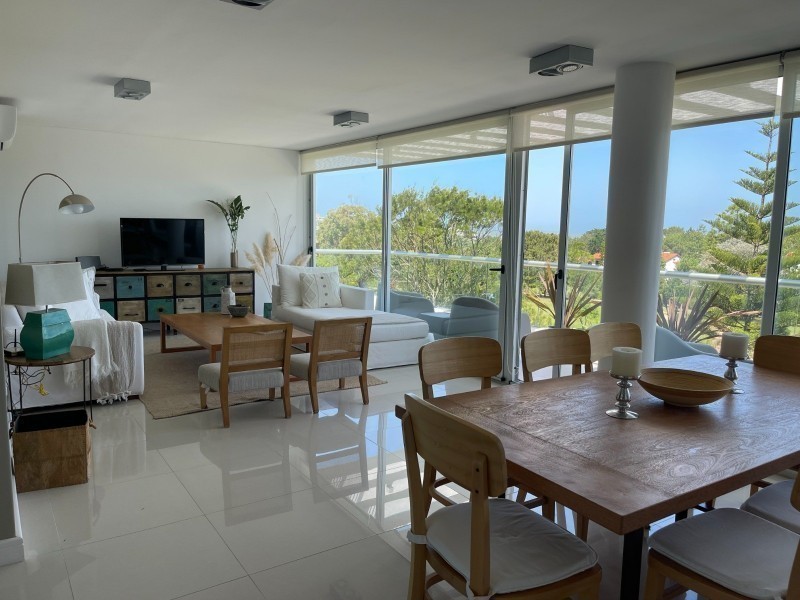Penthouse en alquiler en Rincón del Indio a pocos metros del mar